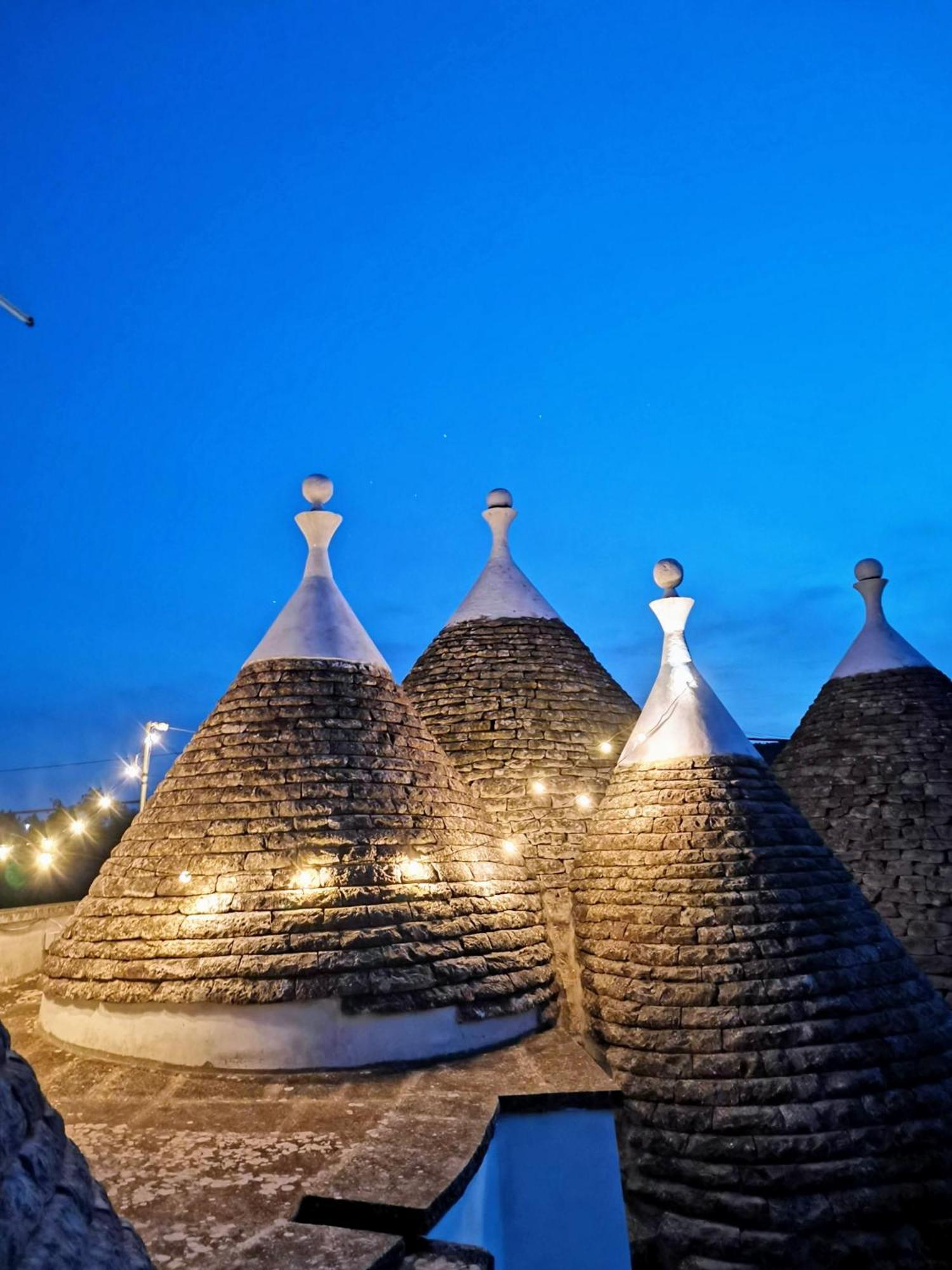マルティナ・フランカ Trulli And Pool - I Cactusヴィラ エクステリア 写真