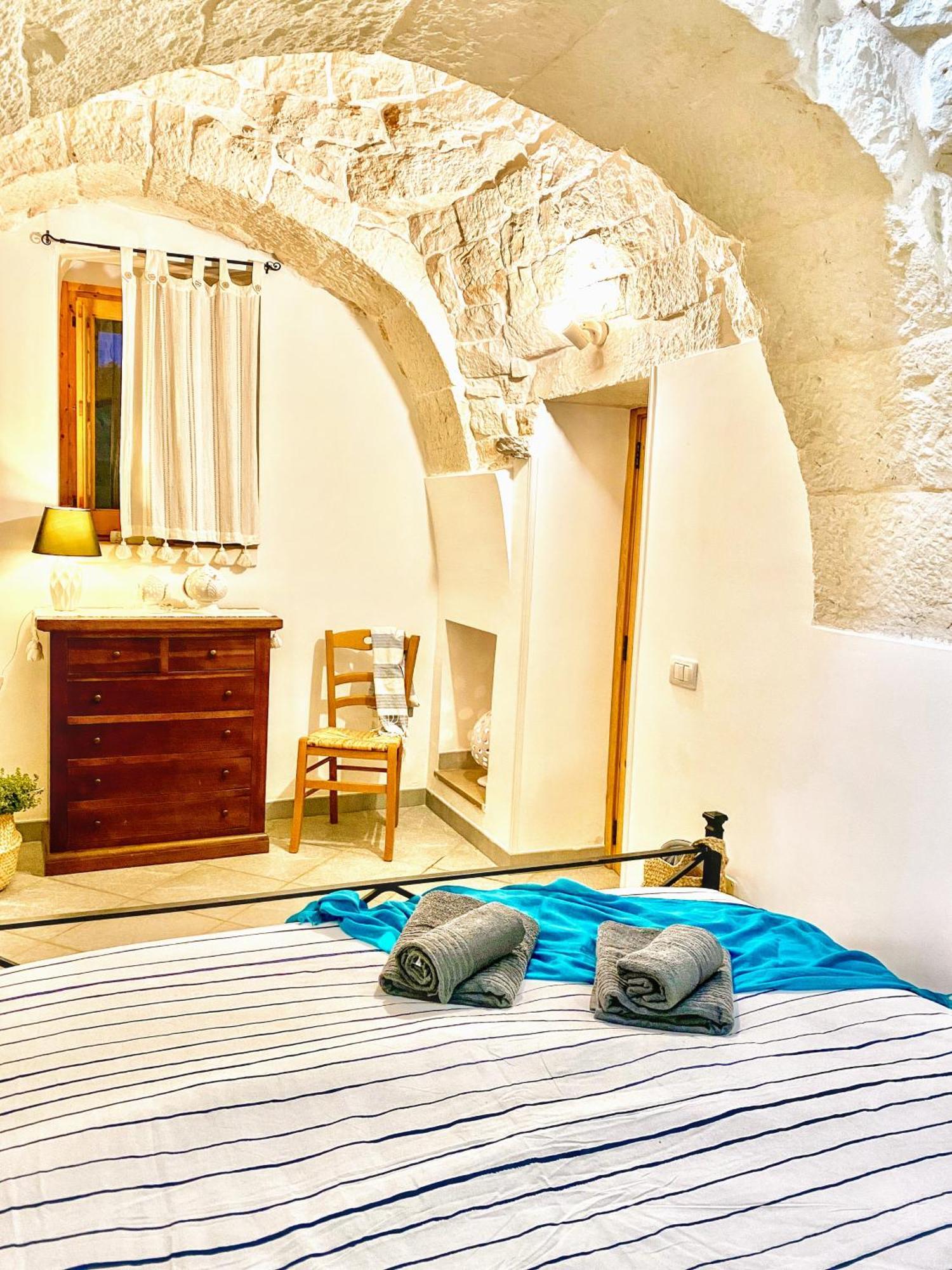 マルティナ・フランカ Trulli And Pool - I Cactusヴィラ エクステリア 写真